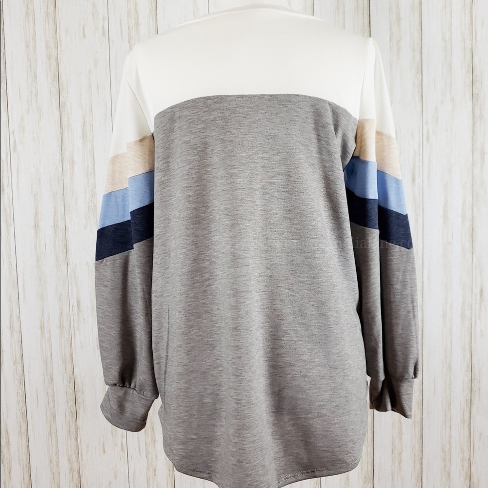 Color Block Puff Sleeve Top - Picture 2 of 5